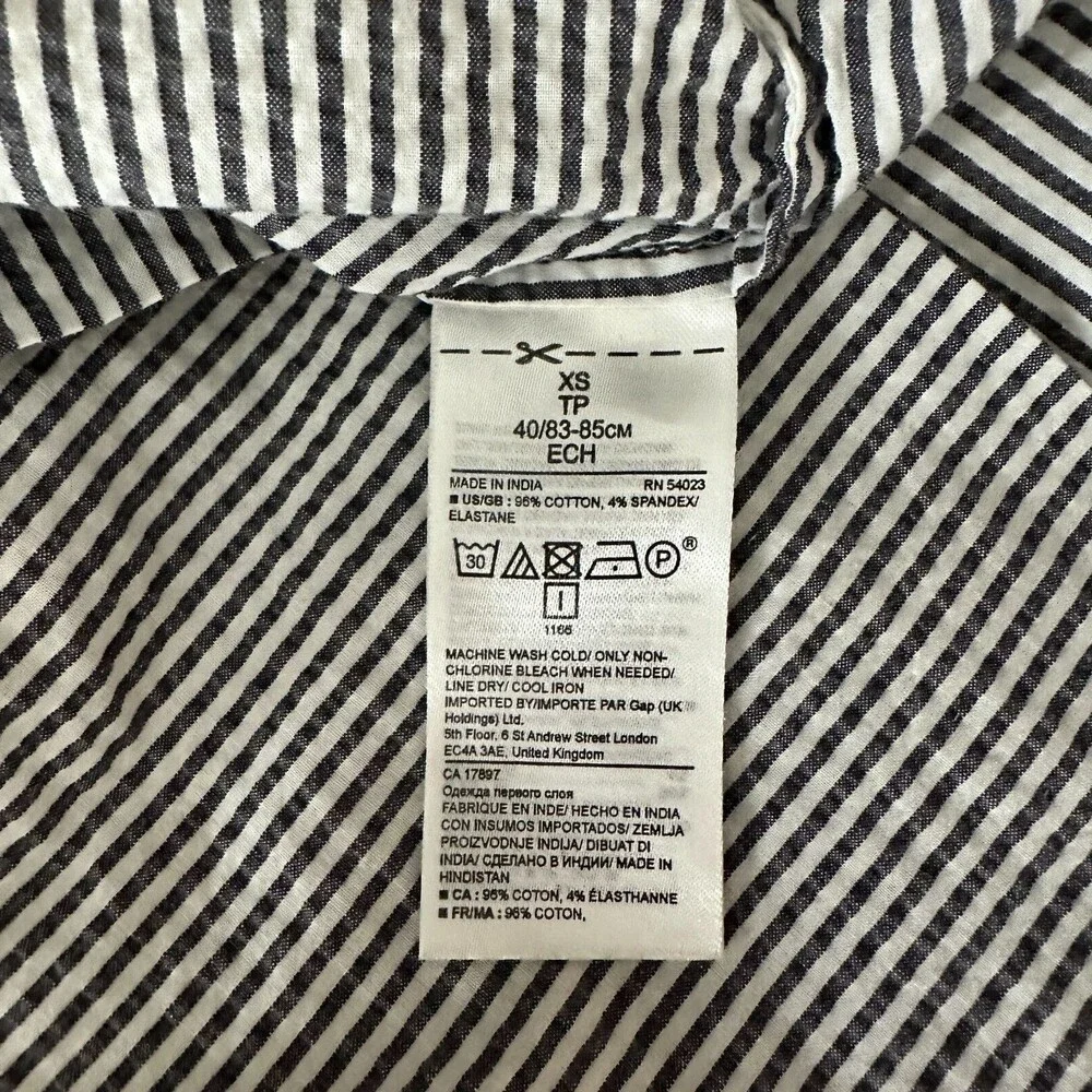 BANANA REPUBLIC 2 Pc Pullover Puff Sleeve Shirt Ruffle Skirt Size XS Gray Stripe